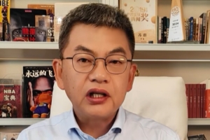 苏群：湖人冲冠现在看来希望非常小了 能不能挺过第一轮不好说