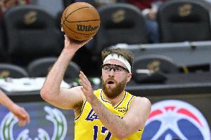 在哪都很稳！蒂米13中9高效拿下26分8篮板5助攻