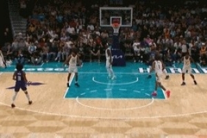 生猛！赛恩·詹姆斯三分命中同时皮特被吹一级恶犯 黄蜂加罚+球权