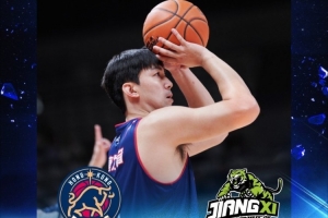 T8准绝杀！香港金牛主场战胜江西2-0夺得赛点！