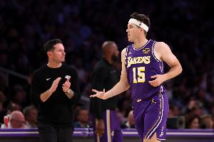 雷迪克：里夫斯今天将接受第2次MRI 此前影像中心扫描错部位了