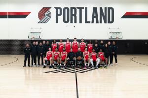 撕裂之城混音晒2025-26赛季全家福：K-乐福 库克在列 小杨没在