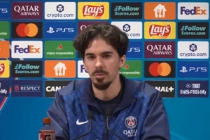 维蒂尼亚:拿金球奖后登贝莱便确立了领袖地位 少受伤是我运气好