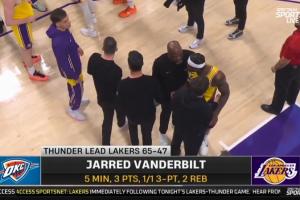 雷迪克谈与范德彪口角：我们没有私人恩怨 对我来说是正常互动