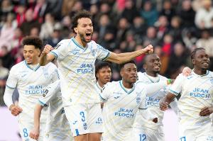 外媒：罗马有意洛里昂后卫塔尔比，球员被估价约700万欧