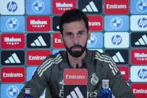 阿韦洛亚：姆巴佩被踢倒这类判罚存在很多疑问，我们仍在等待解释