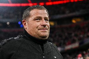 法尔克:拜仁今夏签替补左边锋+右后卫,将卖人筹集8000万欧预算