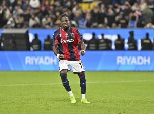 记者调侃:意甲需要更多乔纳森·罗和拉比奥特在马赛的那种内讧