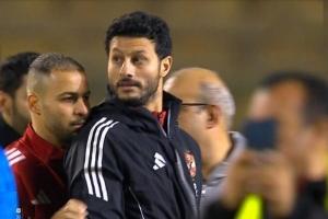 埃及门将谢纳维袭击裁判被禁赛+罚款,开罗国民反诉裁判行为不当