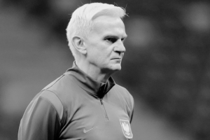 R.I.P. 波兰助教马杰拉晨跑时晕倒，送院后不幸离世，年仅49岁