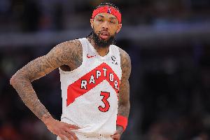 杀伤力十足!英格拉姆半场14中6砍下23分4板4助 罚球11中10