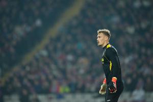 若昂·佩德罗:约恩森正经历一段伤病艰难期,我们都在尽力帮助他