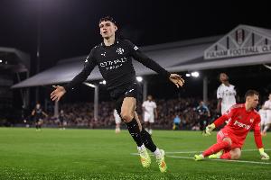 法尔克：拜仁并未着眼今夏引进福登，正在寻找迪亚斯的替补