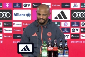 孔帕尼:凯恩带伤上阵但第二天无不良反应 我们仍有持续提升空间