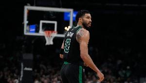 迈克·布朗：我当然希望绿军每场都输 但我真心为塔图姆复出高兴