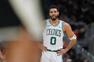 塔图姆:本周才决定出战MSG的这场比赛 赛前还告诉自己要放松