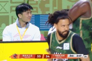 需要适应一下!J.Cole迎同曦首秀 半场3分钟出手1次三分&有1板