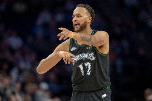 打得可以！李凯尔9助攻创赛季新高 12中7另有17分6板2断&0失误