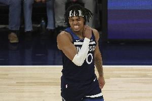 芬奇：小香农增加得分选择 我们多点开花 是征战季后赛的理想状态