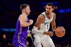 本赛季40+10板场次：文班&东契奇5次并列第一 约基奇4次