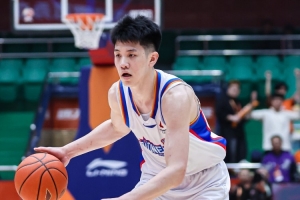 今天挺轻松！林庭谦8中6得14分6助 末节犯满提前下班仅出场25分钟