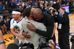 Amick:詹姆斯去勇士&骑士只能拿底薪 很多人都觉得这根本不可能