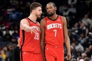 火箭已凤凰涅槃!杜兰特+全队身强体壮&强硬防守 没人想打火箭