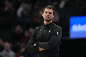 斯普利特:波波维奇告诉我 对球员既要严格要求也要给予关爱