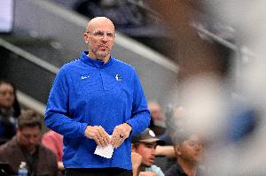 克里斯蒂:基德很擅长把球员放在能发挥优势位置 从他那学到很多