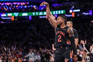 抓住机会!尼克斯主力缺阵麦克布莱德15中8砍全场最高21分