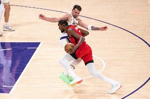 首轮对阵火箭！媒体人：湖人如果有东契奇可以一战 不然没机会