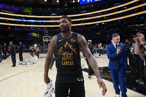 斯玛特谈主场优势：你终归要上场打球 但主场环境确实会有帮助