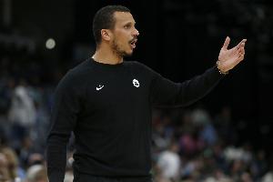 马祖拉:无论谁出场 我们的要求始终不变 今天的标准与前81场一致