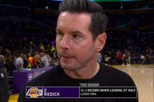 顺风局的神！湖人本赛季上半场领先时战绩为35胜2负 今日领先爵士