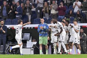 皇马传奇：皇马有能力逆转拜仁 目前的白衣军团缺乏中场创造力