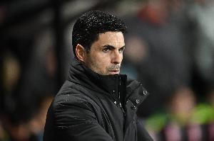 格罗夫斯:战富勒姆斯洛特派出恩古莫哈,阿尔特塔应效仿派上道曼