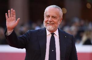 德佬：足球太老旧必须革新它 可以连续2个25分钟像篮球采用净时间