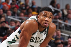 字母:目前我的控制权为零 我已经获准出战了但就是打不了