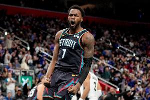 保罗·里德11中11 刷新活塞队史球员单场100%命中率最多进球纪录