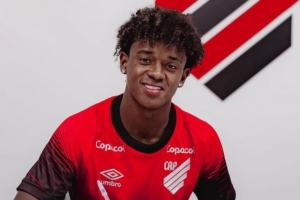 记者：巴拉纳竞技17岁小将布鲁尼奥即将加盟矿工，转会费1700万欧