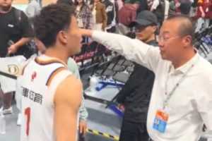 记者:李添荣这起冲突和北京队没啥关系 就是现场安保的态度问题