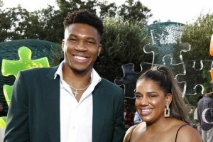 字母：我无权决定自己的去留 我不当家 去或留都是我老婆说了算