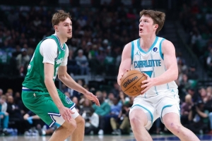 铁林:最佳新秀是克尼佩尔 他出场多过弗拉格且能影响赢球