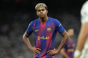 燃尽！亚马尔两战马竞30成功对抗、9造犯规、5造良机等数据均最多