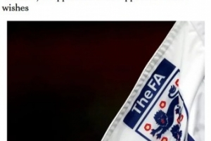 TA：英国一17岁小球员因心脏骤停不幸离世，家人不满英足总处理