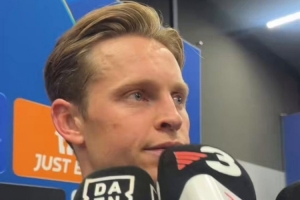 德容:这轮淘汰赛我们运气不佳,但球队走在正确道路上