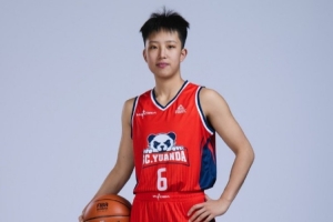 恭喜四川女篮的冉珂嘉在2026年WNBA选秀中被亚特兰大梦想队选中！