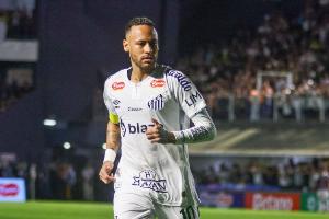 巴媒：内马尔将连续三场比赛首发，希望证明体能足以征战世界杯