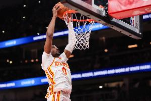 中规中矩！库明加半场5中3拿到8分 三分2中1